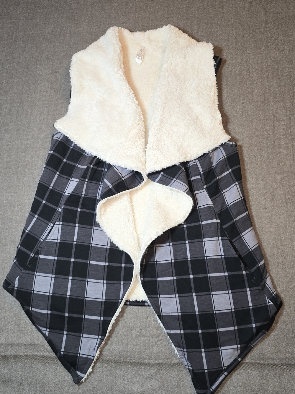 Matilda Jane Gray Plaid & Cream Fleece Reversible Vest Womens SM